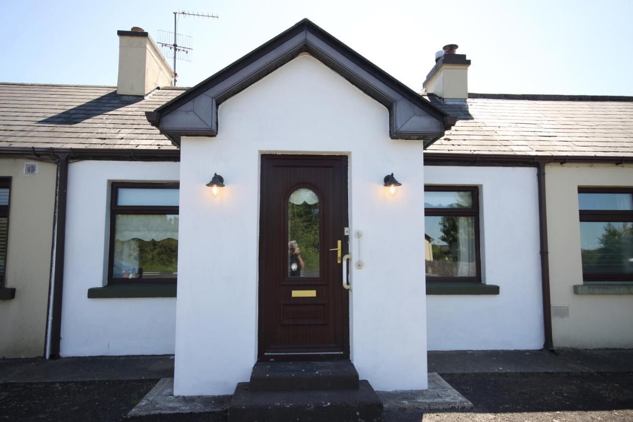 Moy Fishermans Retreat Foxford Exterior photo