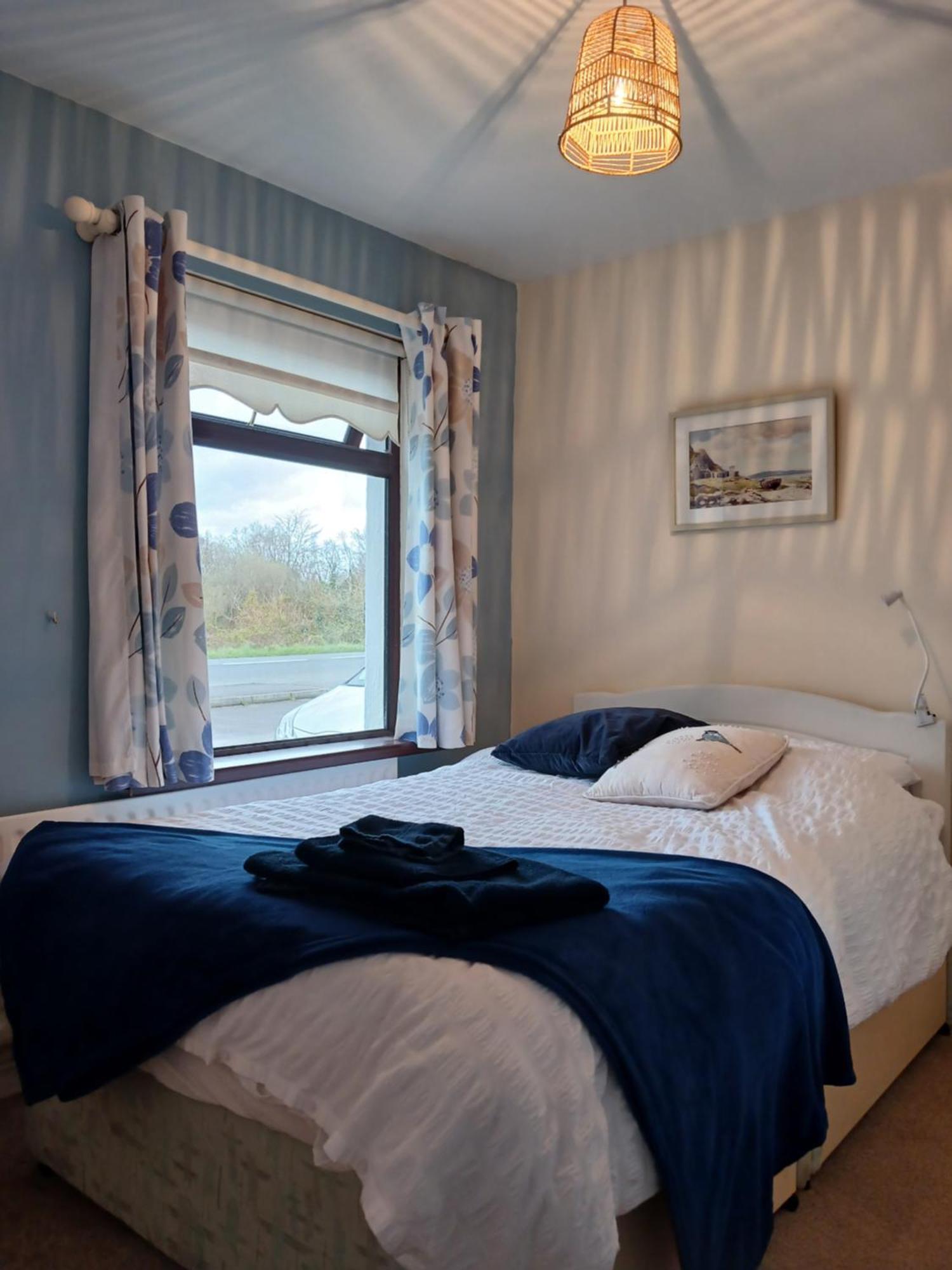 Moy Fishermans Retreat Foxford Exterior photo